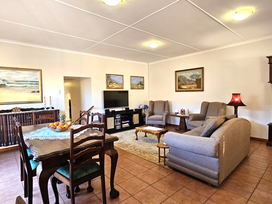 3 Bedroom Property for Sale in Jeffreys Bay Central Eastern Cape